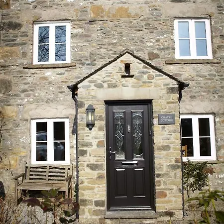 Holiday home Chapel Set In A Private Courtyard In Location With 2 Parking Spaces